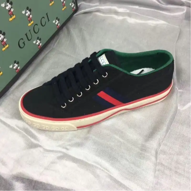 Cheap Gucci Shoes 2005SH0059 0123